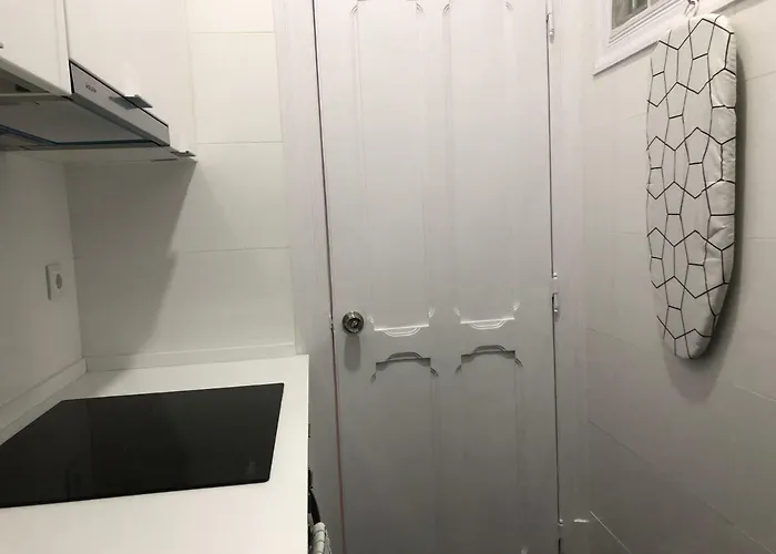 ゲストハウス Anjos *